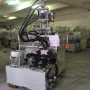 []出售坤威25T立式注塑机44台(转盘机29台，滑板机15台)